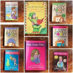 Set of 8 chapter books - Judy Moody - Junie b Jones - Dear dumb dairy-